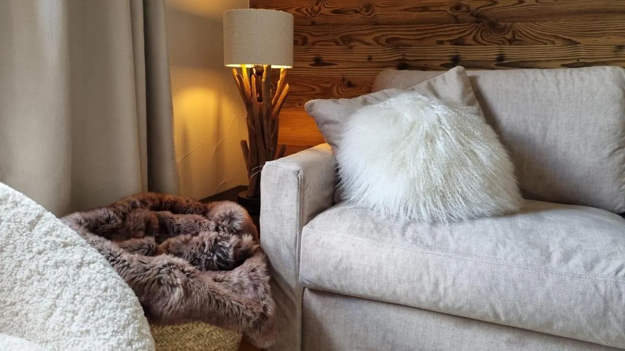 Arcs 1950 Appartement Luxe Type Chalet 5 A 7 Personnes Vue Imprenable Sur Le Montblanc Skis Aux Pieds Les Arcs  아파트